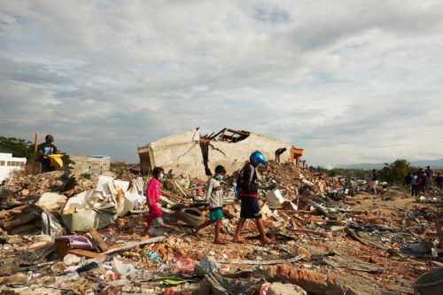 Urgent call from faith leaders to respond generously to the DEC Indonesia Tsunami Appeal
 